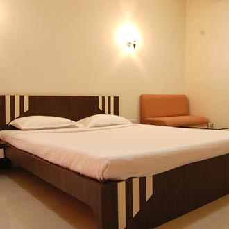 Utkarsh Hotel, Silvassa