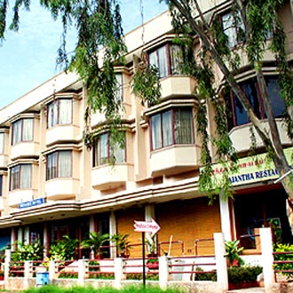 <br />
<b>Notice</b>:  Undefined property: HotellistingViewHoteldescription::$hotellist in <b>/home/kumarh/public_html/components/com_hotellisting/views/hoteldescription/tmpl/default.php</b> on line <b>25</b><br />
<br />
<b>Notice</b>:  Undefined variable: hotelI in <b>/home/kumarh/public_html/components/com_hotellisting/views/hoteldescription/tmpl/default.php</b> on line <b>25</b><br />
