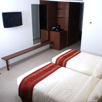 Hotel Ivy Studios, Pune