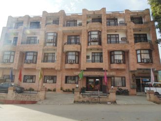 Hotel Atul Regency