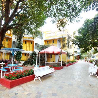 Avion Holiday Resort, Khandala