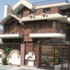 Madhuban(Bed and Breakfast) Madhuban(Bed and Breakfast)