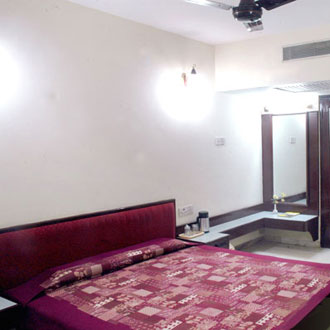 Siddharth Palace Hotel, Vadodara