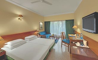 The Oberoi Grand The Oberoi Grand