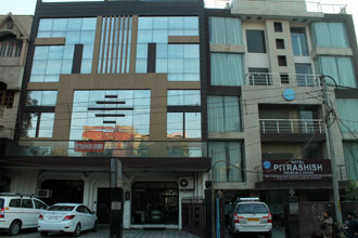 Hotel Pitrashish Grand Hotel Pitrashish Grand