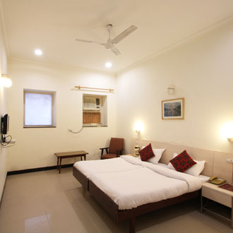 Ranjit Hotel, Agra