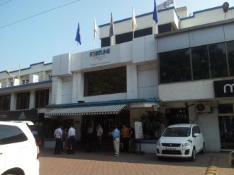 Fortune Hotel Galaxy, Vapi
